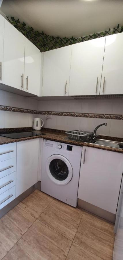 Harbour View - 2 Bed Apt - Torrevieja Apartment ภายนอก รูปภาพ
