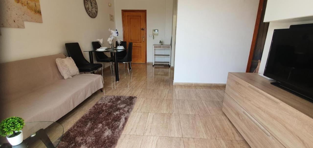 Harbour View - 2 Bed Apt - Torrevieja Apartment ภายนอก รูปภาพ